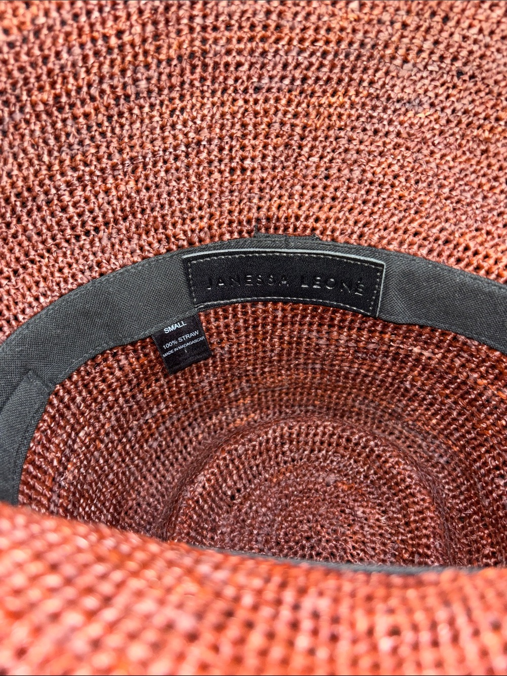 Janessa Leone Sz S Wide-Brim 100% Straw Woven Hat in Deep Red Brown - Picture 7 of 7